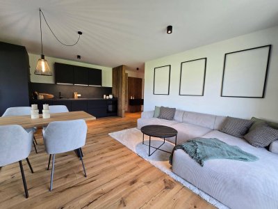 Ausgestattete Garten- Neubauwohnung mit Blick