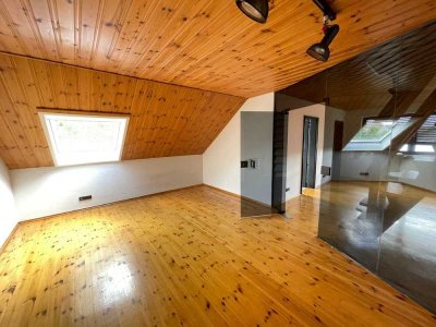 Traumhaus mit großer Einliegerwohnung, auch als Gewerbeeinheit nutzbar!