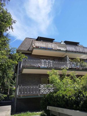 Genial zentral: charmante 2-Zimmer Wohnung mit Balkon