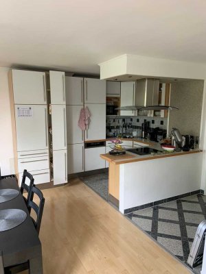 Dachgeschosswohnung 3,5 Zimmer mit Einbauküche in der Bielefelder Altstadt