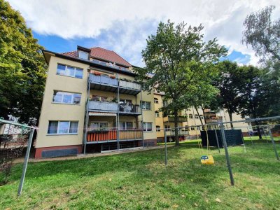 **TOLLE 3-RWG IN RUHIGER LAGE**mit Tageslichtbad, Balkon und Loggia ** WE 05**