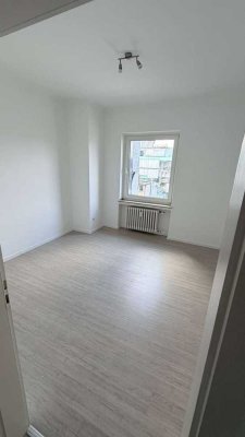 Helle 2-Zimmer-Wohnung mit Aufzug in bester Innenstadtlage