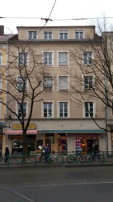 MFH mit Gewerbe und Wohneinheiten