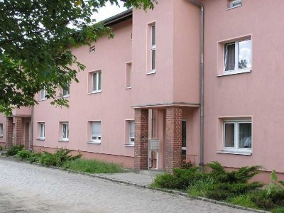 3-Zimmer-Wohnung mit Badewanne im EG nahe THB
