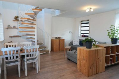 Charmante 2-Zimmer-Maisonette Wohnung mit eigenem Zugang in Neumarkt