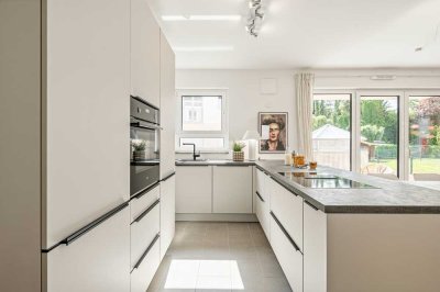 Kompakte 3 Zimmer-Wohnung mit Balkon und  XL-Dusche - inklusive Lift und A + Technik