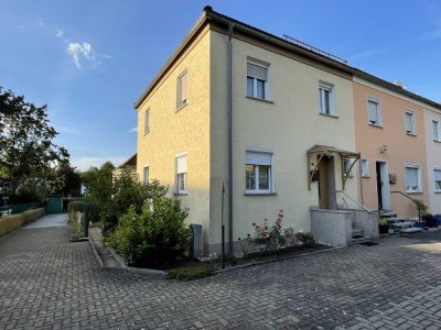 Neuer Preis! WoHn+FamiLien-OASE / ReihenEndHaus mit ToP-GarTen in 1aLage SoNNeBerg