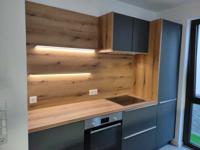3-Raum-Wohnung mit gehobener Innenausstattung mit Balkon und EBK in Darmstadt