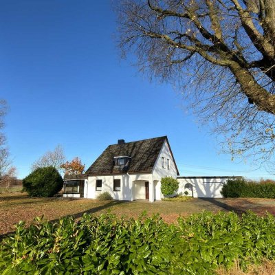 Familienidylle im Grünen – Charmantes Einfamilienhaus mit großem Garten in Moorrege