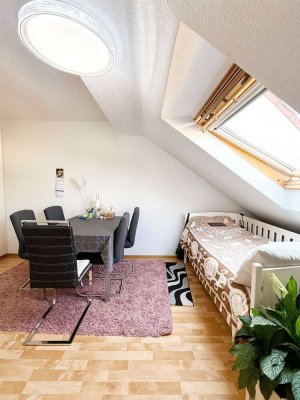 Gepflegte 4-ZKB Dachgeschosswohnung in ruhiger Lage von Viernheim!