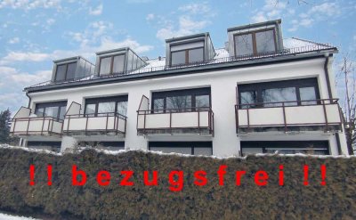 **Oben ist es am schönsten** charmantes APARTMENT im Dachgeschoss ** möbliert !! BEZUGSFREI !!