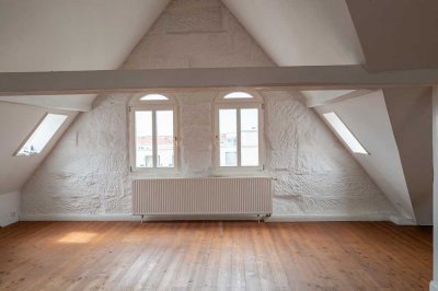 Großzügige 5-Zimmer Maisonette-Wohnung im 4. OG in Fürth Stadtpark/Stadtgrenze