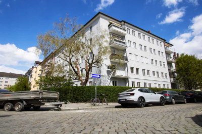 Sonnige 3-Zimmer-Altbauwohnung im Herzen Schwabings!