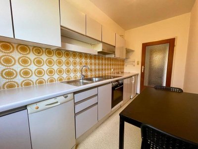 Zentrale Lage Graz St. Peter: 2,5-Zimmer-Wohnung mit Loggia und Blick ins Grüne!