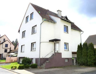 Gepflegtes Mehrfamilienhaus mit 3 Wohneinheiten als Kapitalanlage