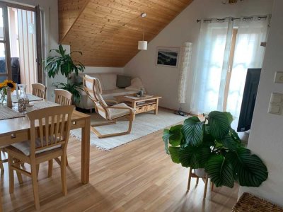 Top-gepflegte DG-Wohnung  ruhige Lage WNfl 77 m²