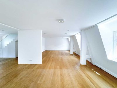 zauberhafte 4-Zimmer Maisonette im hellen, lichtdurchfluteten Schwabinger Altbau