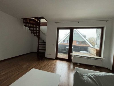 Traumhafte 3,5-Zimmer-Wohnung mit Loggia und Einbauküche in Stockelsdorf - Zentral & Ruhig