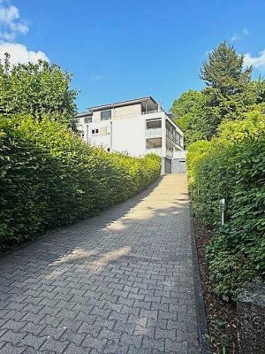 Attraktive Eigentumswohnung mit herrlichem Panoramablick in exponierter Lage am Botanischen Garten