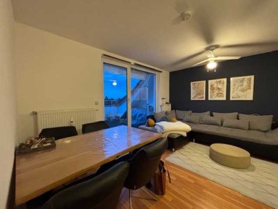 * Mockau * 2 Zimmer * Küche/Bad mit Fenster * Wanne *  Dachloggia *