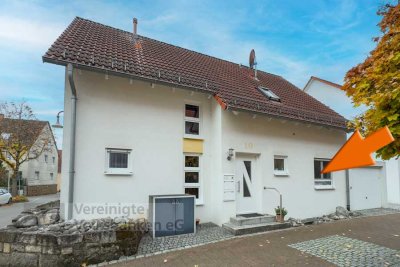 Ihr neues Zuhause mit Wohlfühlfaktor - 2,5-Zimmer-Erdgeschosswohnung mit Garten und Garage
