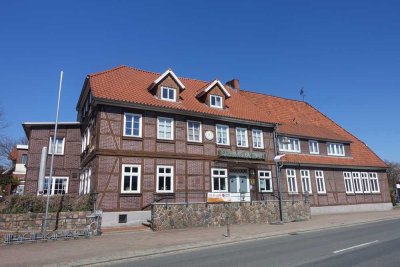 neue Apartments+Gästezi. (500qm Neubauniveau), 1000qm weitere Wohn-/Nutzfl.+500qm Keller, viele Mögl