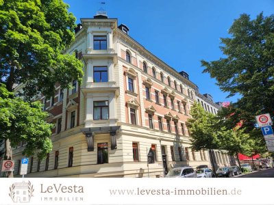 Zentral leben, entspannt wohnen – stilvoller Altbau für Singles & Paare