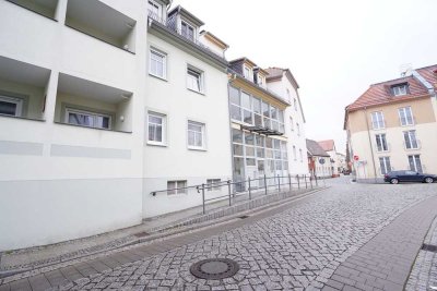 **NEU**SENIORENWOHNUNG - barrierefrei und altersgerecht** 1-Raum-Wohnung mit Loggia