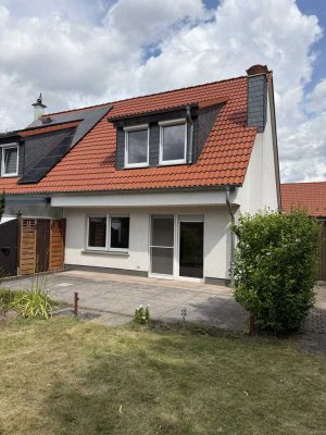Doppelhaushälfte in ruhiger Lage in Barleben zu verkaufen