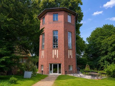 Einzigartiges Wohnen im Turm | 135 m² | Designküche | Garten | Terrasse | Private Zufahrt