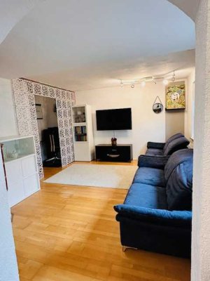 Schicke DHH in zentraler und ruhiger Toplage von Kriegshaber