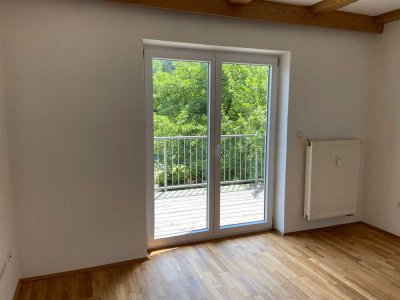 Helle 3,5-Zimmer-Wohnung mit Balkon in Traunstein