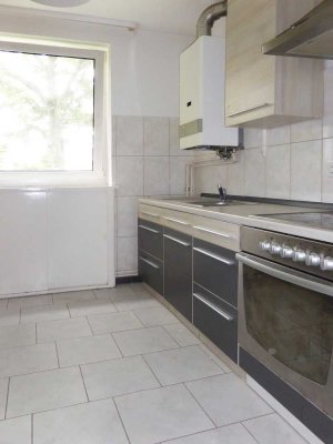 Schöne 2-Zimmer-Whg mit Balkon und EBK