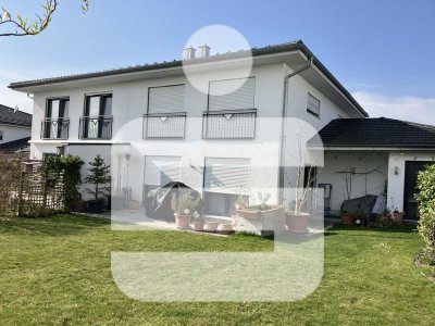 Großzügige Doppelhaus-Hälfte in Fürstenzell