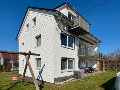 Kernsaniert und vermietet! Mehrfamilienhaus mit großem Grundstück in Mössingen