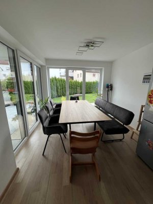 Helle, moderne 4,5-Zimmer Terrassenwohnung