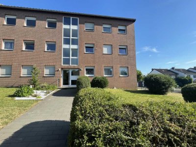 Freundliche und gepflegte 4-Zimmer-Wohnung mit Balkon in Düren