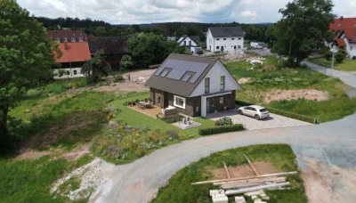 Eigenheim statt Miete! – Wunderschönes Traumhaus mit 5 Zimmer in Bayreuth