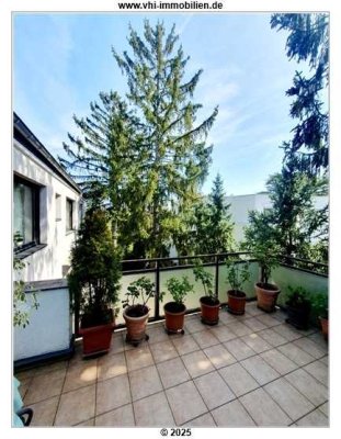 *DIE super ruhige und mondäne Lage in Sonnenberg, mit riesigen Balkon, 2,5 Zi. ETW inkl. Stellplatz*