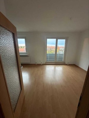 3-RW in Cracau mit Balkon - ideal für Paare oder WG