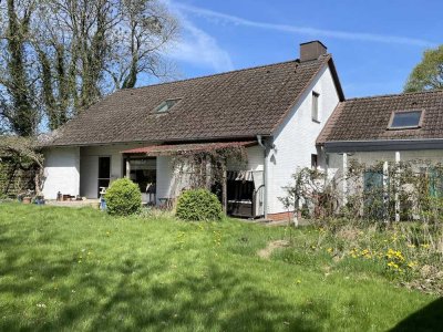 **Reduziert**
**Schönes Haus sucht Liebhaber!**
Hier werden Sie sich wohlfühlen