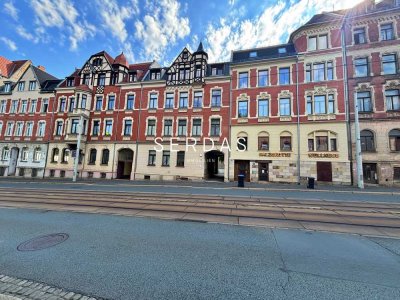 Großzügige 4-Zimmer-Eigentumswohnung mit Balkon, Einbauküche und Stellplatz