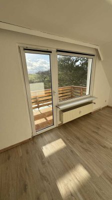 Erstbezug nach Sanierung mit Einbauküche und Balkon: schöne 4-Zimmer-Wohnung in Goslar