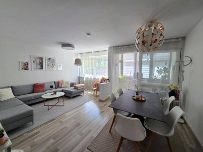 Großzügige Familienwohnung mit Wintergarten und Garage