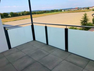 Exklusive 3-Zimmer-Dachgeschosswohnung mit viel Sonne und Weitblick - barrierefrei, modern