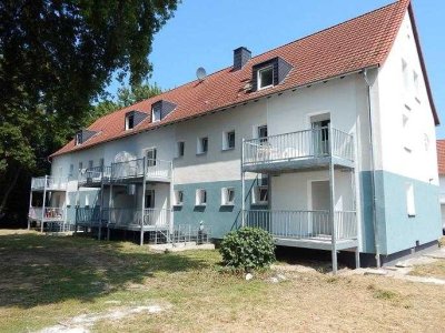 frisch sanierte 3,5-Zimmer-Wohnung mit großem Balkon