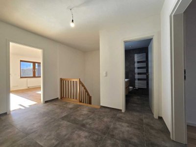 Traumhaft renovierte EG-Maisonette-Wohnung in München-Perlach