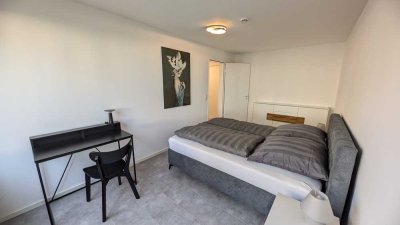 Erstbezug nach Sanierung und Einbauküche: Stilvolle 2-Raum-Wohnung mit geh. Innenausstattung