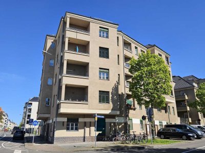 3% Rendite Nähe Wildpark- Kapitalanlage – 2-Zimmer-Wohnung, zwei Balkone, Aufzug