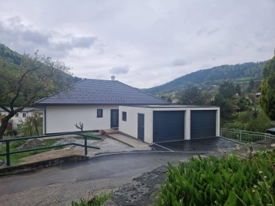 AUF DER SUCHE NACH EINEM NEUEN BUNGALOW IM ERSTBEZUG IN AUSSICHTSLAGE